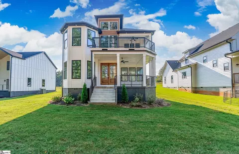 323 Hunts Bridge Rd, Greenville, SC 29617