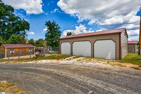 Exterior - 61 Square Grove Rd, Waterloo, SC 29384 photo 13 of 13