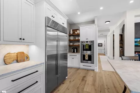 Kitchen - 321 Wake Robin Dr, Sunset, SC 29685 photo 3 of 3