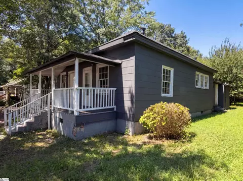 372 Oliver St, Spartanburg, SC 29303