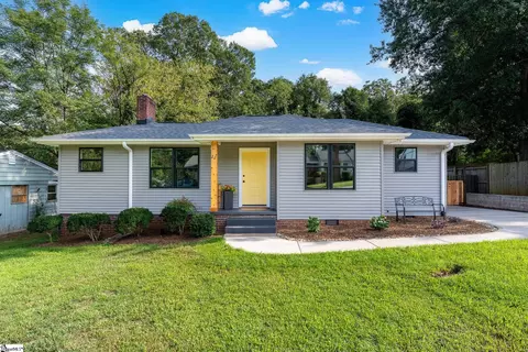 22 Gurley Ave, Greenville, SC 29605
