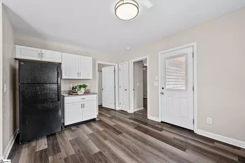 Entry Way - 405 Hill St, Easley, SC 29640 photo 4 of 4