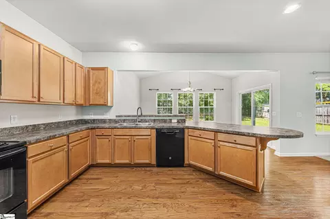 Kitchen - 132 Hamilton Ct, Easley, SC 29642 photo 3 of 3