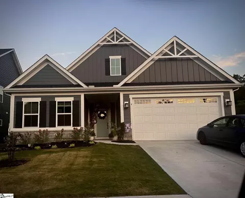 4 Dunroyal Rd, Fountain Inn, SC 29644