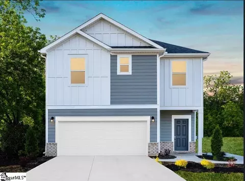 102 Gallatin Ln, Gray Court, SC 29645