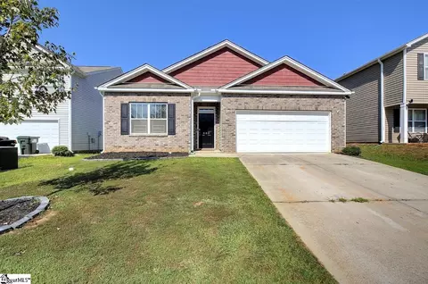 480 Bucky Dr, Woodruff, SC 29388