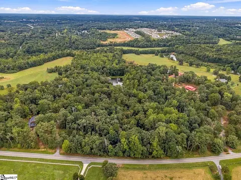 Lenhardt Road, Easley, SC 29640