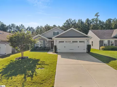 407 Vernonburg Ct, Piedmont, SC 29673