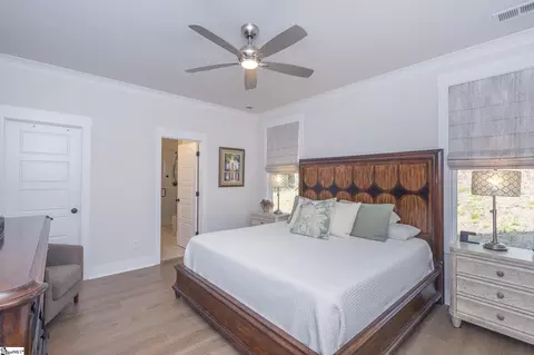 Bedroom - 1111 Bay Dr, Fair Play, SC 29643 photo 1 of 8