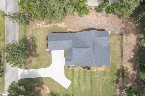 View/Area - 1111 Bay Dr, Fair Play, SC 29643 photo 2 of 4