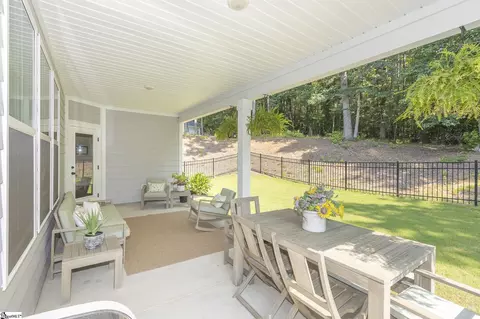 Exterior - 1111 Bay Dr, Fair Play, SC 29643 photo 8 of 12