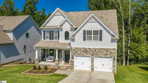 Exterior - 421 Wildflower Rd, Easley, SC 29642 photo 6 of 11