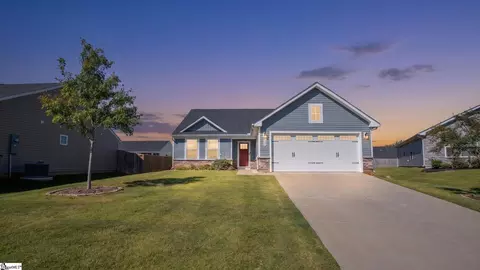 415 Sidney Wilson Ct, Greenville, SC 29605