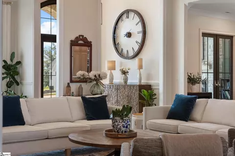 Living - 720 Castle Stone Dr, Moore, SC 29369 photo 5 of 5