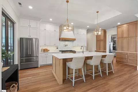 Kitchen - 720 Castle Stone Dr, Moore, SC 29369 photo 2 of 5