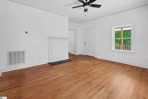 Living - 586 Hickory Dr, Startex, SC 29377 photo 2 of 2