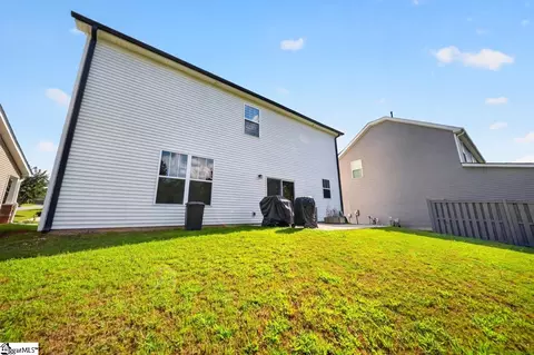 Exterior - 602 River Trace Loop, Simpsonville, SC 29680 photo 4 of 5