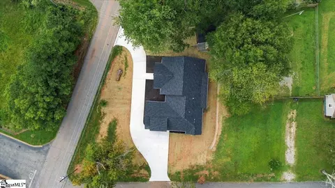 View/Area - 201 Maple St, Lyman, SC 29365 photo 1 of 5