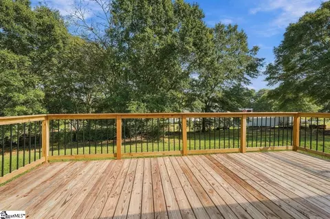 Exterior - 418 Old River Rd, Pelzer, SC 29669 photo 4 of 4