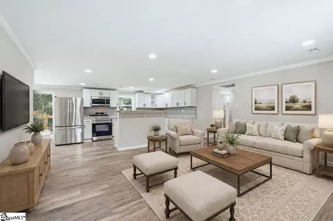 Living - 418 Old River Rd, Pelzer, SC 29669 photo 1 of 4