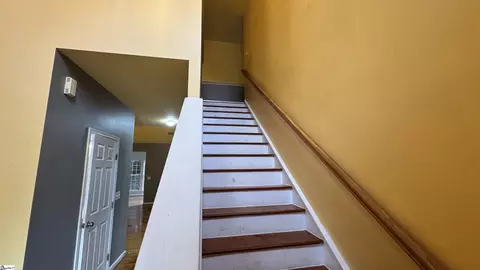 Entry Way - 226 Highgate Cir, Greer, SC 29650 photo 5 of 5