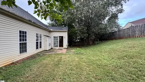 Exterior - 226 Highgate Cir, Greer, SC 29650 photo 7 of 7