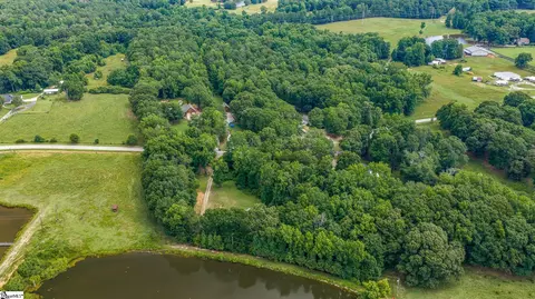 View/Area - 465 Boiter Rd, Williamston, SC 29697 photo 3 of 4