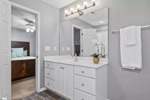 Bath - 465 Boiter Rd, Williamston, SC 29697 photo 2 of 3