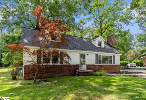 3104 Edwards Rd, Taylors, SC 29687