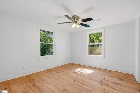 Bedroom - 7 Beaverdam Rd, Williamston, SC 29697 photo 3 of 3