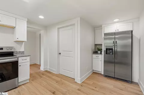 Entry Way - 7 Beaverdam Rd, Williamston, SC 29697 photo 1 of 1