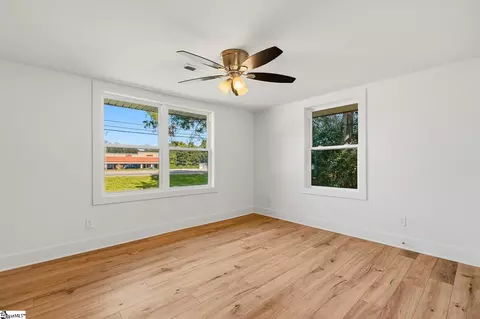 Bedroom - 7 Beaverdam Rd, Williamston, SC 29697 photo 2 of 3