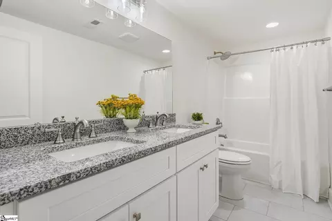 Bath - 7 Beaverdam Rd, Williamston, SC 29697 photo 2 of 2