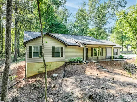 118 Forrest Dr, Fountain Inn, SC 29644