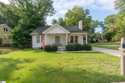 117 Monteith Cir, Greenville, SC 29605