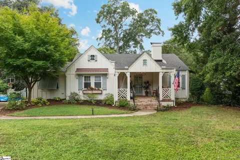 25 Arcadia Dr, Greenville, SC 29609