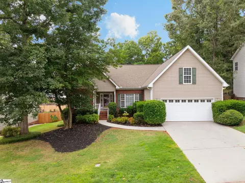 110 Amberjack Ct, Taylors, SC 29687