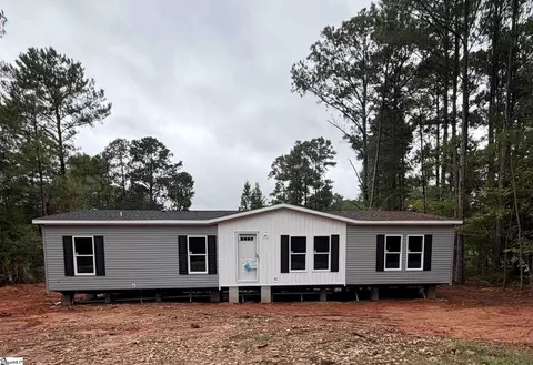 34 Foxfire Dr, Laurens, SC 29360 photo 2