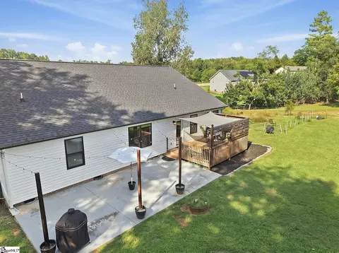 Exterior - 357 Beaver Dam Rd, Gaffney, SC 29341 photo 3 of 7