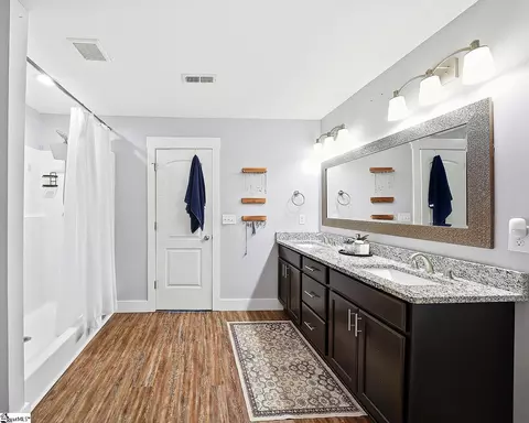 Bath - 357 Beaver Dam Rd, Gaffney, SC 29341 photo 1 of 3