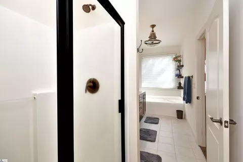 Entry Way - Undisclosed, Greer, SC 29650 photo 7 of 10