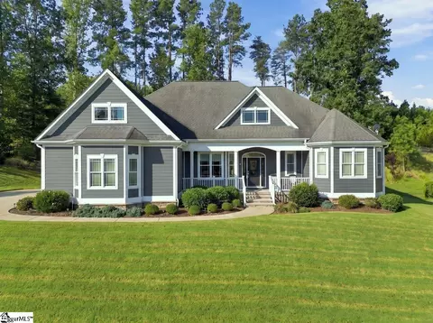 9 Tee Box Ln, Travelers Rest, SC 29690