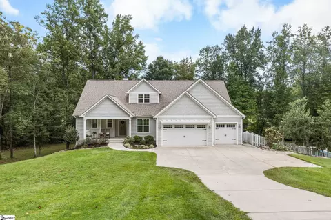 40 Mccarrell Rd, Travelers Rest, SC 29690