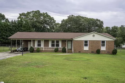 112 Albain Cir, Greenville, SC 29617