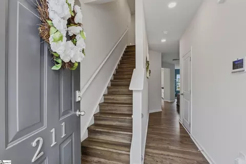 Entry Way - 211 Sunriff Ct, Greer, SC 29651 photo 2 of 5
