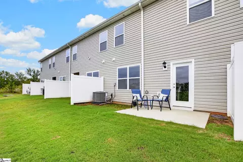 Exterior - 211 Sunriff Ct, Greer, SC 29651 photo 2 of 5