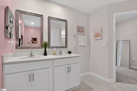 Entry Way - 211 Sunriff Ct, Greer, SC 29651 photo 5 of 5