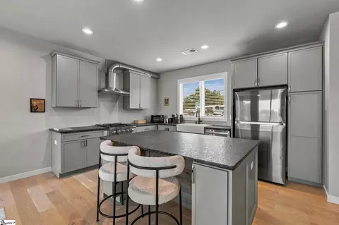 Kitchen - 108 Textile Ct, Easley, SC 29640 photo 2 of 5