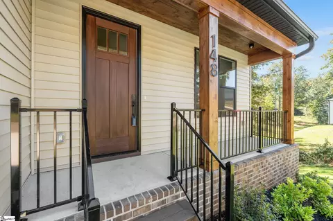 Exterior - 148 Fox Run Cir, Greer, SC 29651 photo 5 of 10