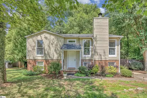 504 Holland Rd, Simpsonville, SC 29681